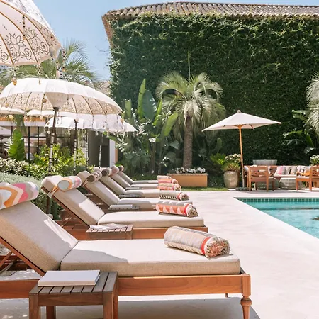 Otel Airelles Pan Dei Palais