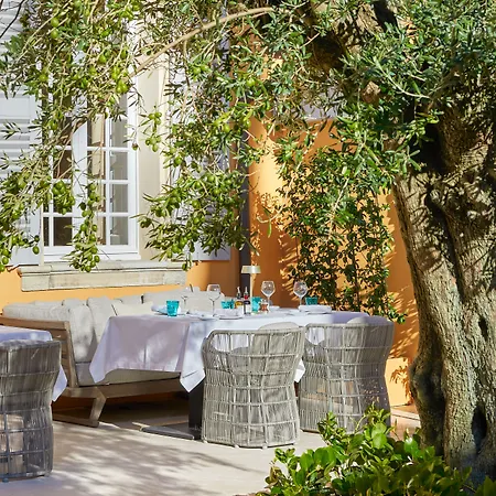 Готель Airelles Pan Dei Palais 3*