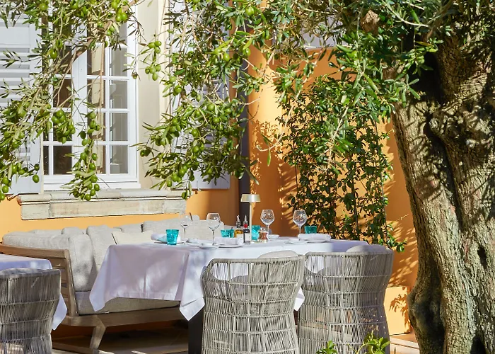 Hotel Airelles Pan Dei Palais 3*